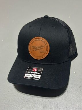 (NEW) Milwuakee Tool Richardson Black SnapBack Hat with Brown Leather Logo Patch